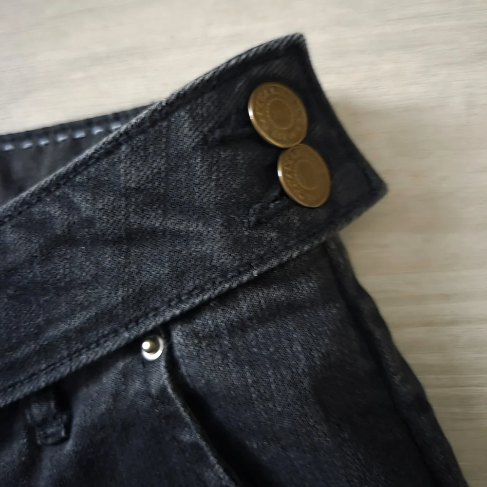 Banana Republic Women's Black Trouser Jeans - Picture 4 of 11